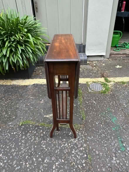 Photo of free Card table (King's Cross WC1N) #2