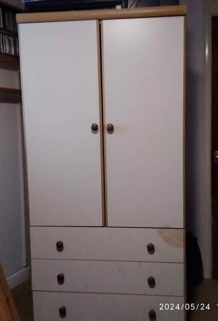 Photo of free Reinforced wardrobe must go weekend (staines) #1