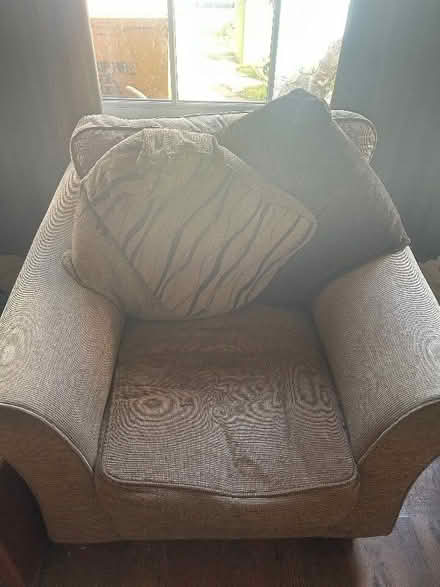 Photo of free Arm chair (Formby L37) #1