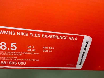 Photo of free Women’s Nike 8.5 (Union City, NJ) #2