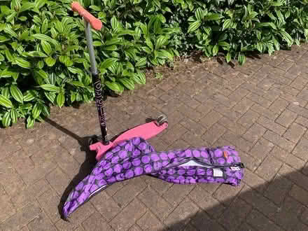 Photo of free Micro Scooter & Storage Bag (Auchenlay FK15) #1