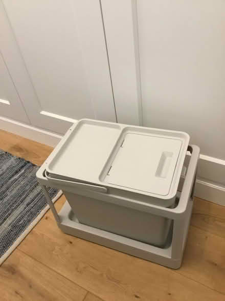 Photo of free IKEA Hållbar waste bin pull out system and bins. Unused! (Hertford SG13) #2
