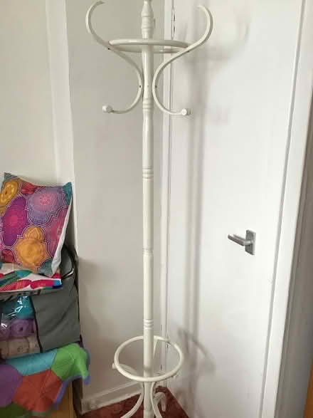 Photo of free Coat stand (Fintry DD4) #1