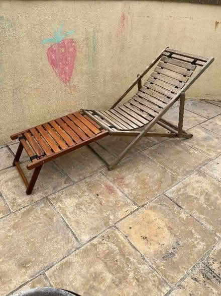 Photo of free Steamer deck chair (Kingsway) #1