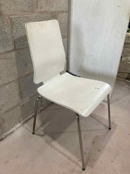 Photo of free 4 x stacking IKEA Gilbert chairs (Disley, SK12) #2