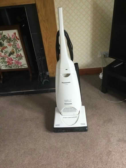 Photo of free Panasonic super lightweight hoover (Hala LA1) #1