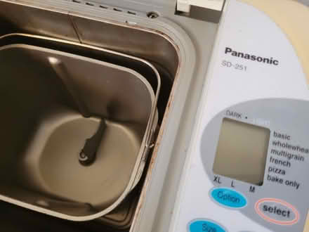 Photo of free old bread machine Panasonic SD-251 (NW9) #1