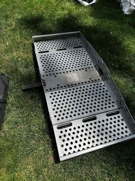 Photo of free Hitch Carrier (Courts of Four Seasons) #3