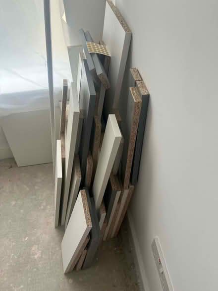 Photo of free Assorted pieces of chipboard (Kennington SE11) #2