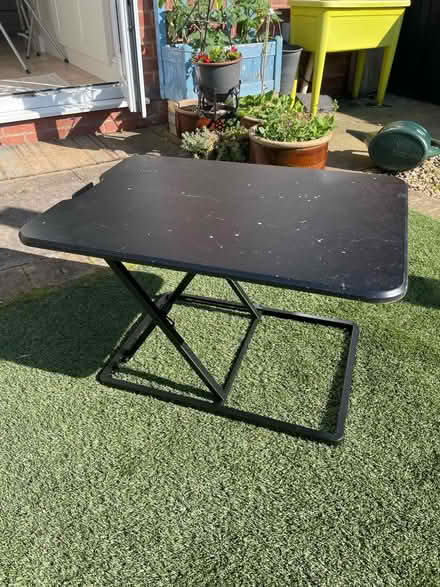 Photo of free Small metal craft table (WR10) #1