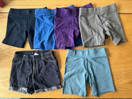 Photo of free 3-5 yo swimsuit, shorts, floaties (20008, near BreadFurst) #4