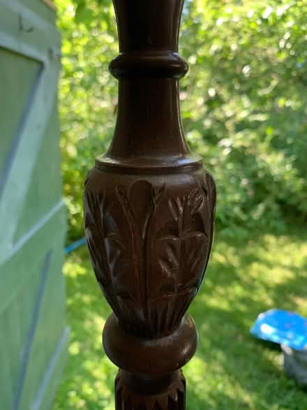 Photo of free Classic floor lamp & shade (The Goggin SY8) #2