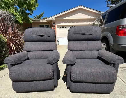 Photo of free Recliners (Los Gatos near downtown) #1