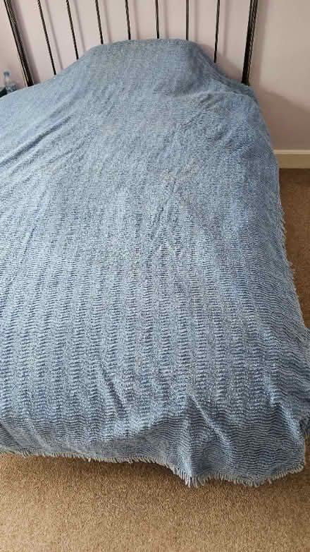 Photo of free Blue candlewick bedspread for single bed (Speldhurst TN3) #1