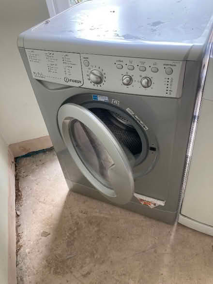 Photo of free Working indesit washer/dryer (Cotteridge B30) #1
