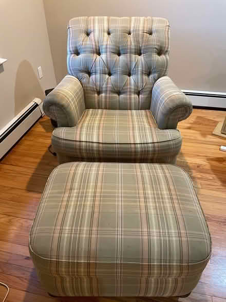 Photo of free Ethan Allen chair and ottoman (Baldwin Place, NY) #1