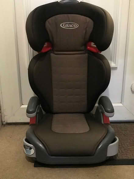 Photo of free Graco Junior Maxi Car Seat 4-12yrs (East Ham E6) #1