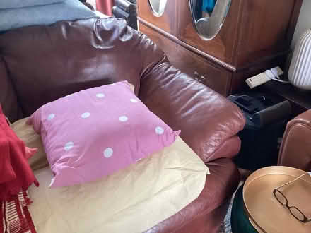 Photo of free 4 spotted pink cushions (Marsden HD7) #1