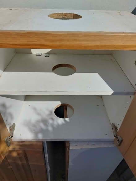 Photo of free Kitchen cupboards x 3 (Sheet GU32) #4