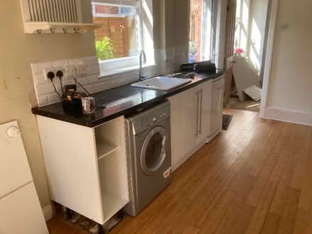Photo of free Kitchen units and worktops (Cotteridge B30) #2