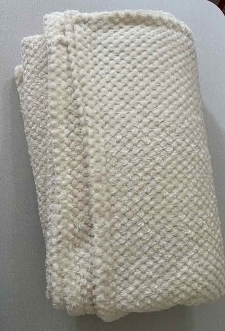 Photo of free Soft blanket X 2 - white-cream/ivory colour (Surbiton KT6) #1