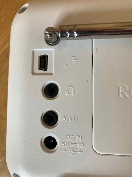 Photo of free DAB radio (Roberts) (Shap CA10) #2
