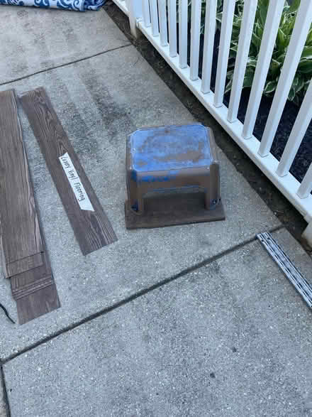 Photo of free Stepping stool with base attached (Stonybrook Drive Bowie) #1