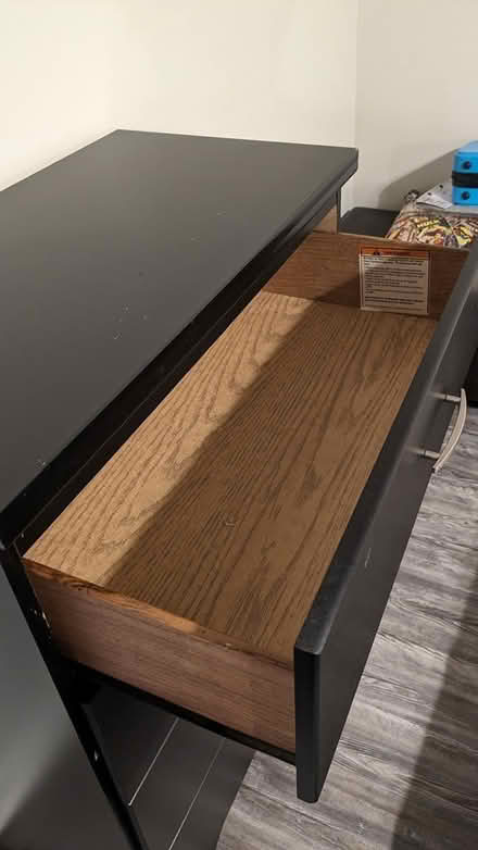 Photo of free 4-drawer dresser (Cross Oaks apartments in FWB) #3