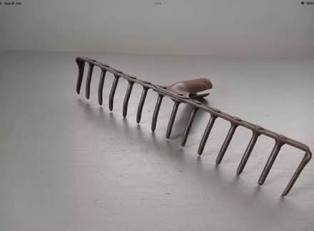 Photo of Garden Rake (Woodville DE11) #1
