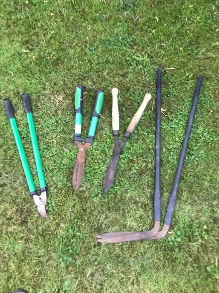 Photo of free Old garden tools (LE16) #1