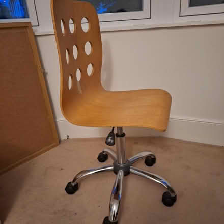 Photo of free Office chair (New Southgate N11) #1