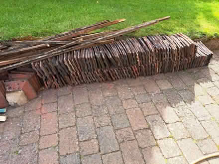 Photo of free Roof tiles (Stretton on Dunsmore CV23) #1