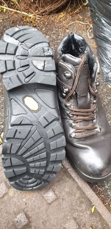 Photo of free Walking boots size 7 (Crosspool S10) #2