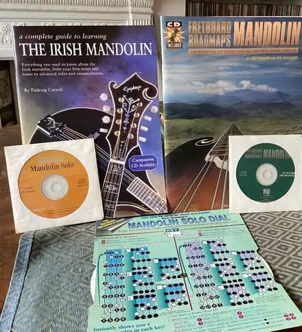 Photo of free Mandolin Tuition CDs (Waltham Abbey EN9) #1