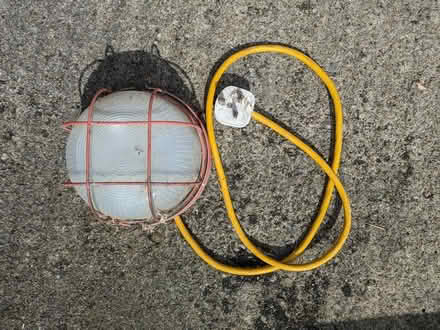 Photo of free Outside/loft light. (Kidlington OX5) #1