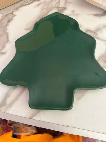 Photo of free Christmas Tree plate (Saranap) #1