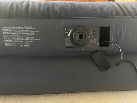 Photo of free Air Bed Queen Size Intex (Thurnby Leicester LE7) #2