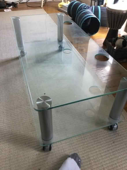 Photo of free TV table/stand (Fulflood SO22) #1