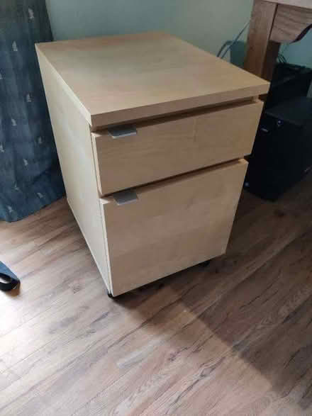 Photo of free Under desk drawer unit (Chesham HP5) #1