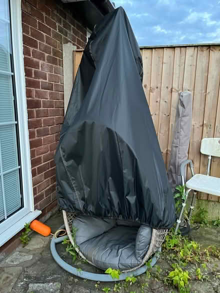 Photo of free Hanging seat (WN6 Shevington) #1
