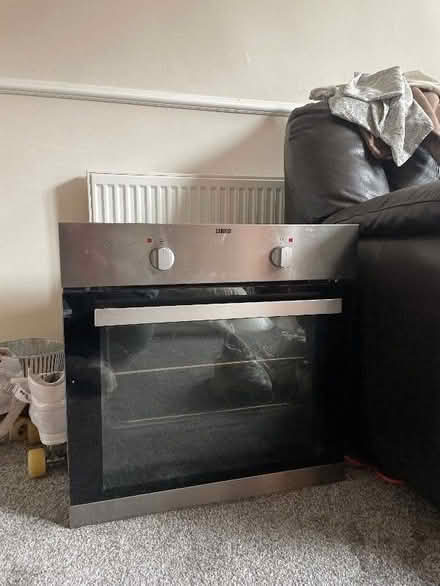 Photo of free Oven - needs fixing (Banner Cross S11) #1