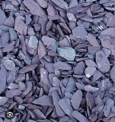 Photo of free Slate chip (Crookes S10) #1