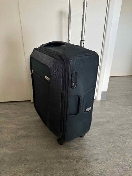Photo of free Samsonite luggage bag (Cutteslowe OX2) #2