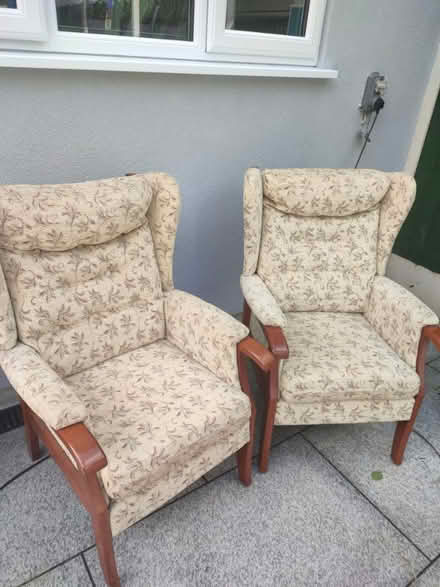 Photo of free Southend, 2x high back chairs (Southchurch SS2) #1