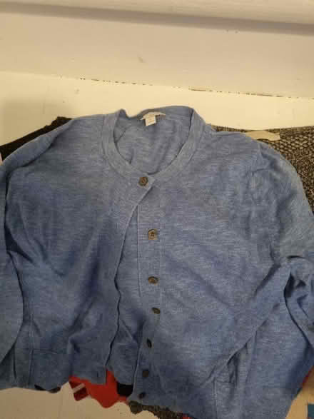 Photo of free Jumpers, cardigans and more (SE15) #4