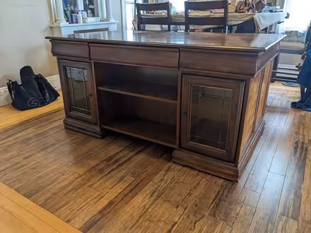 Photo of free large beautiful desk (Ball Square) #1