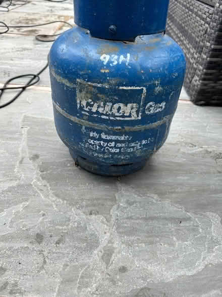 Photo of free Small blue calor gas bottle (Buxton Central SK17) #1