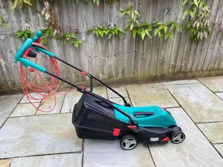 Photo of free Lawn mower for spares or repair (Headington, Oxford OX3) #1