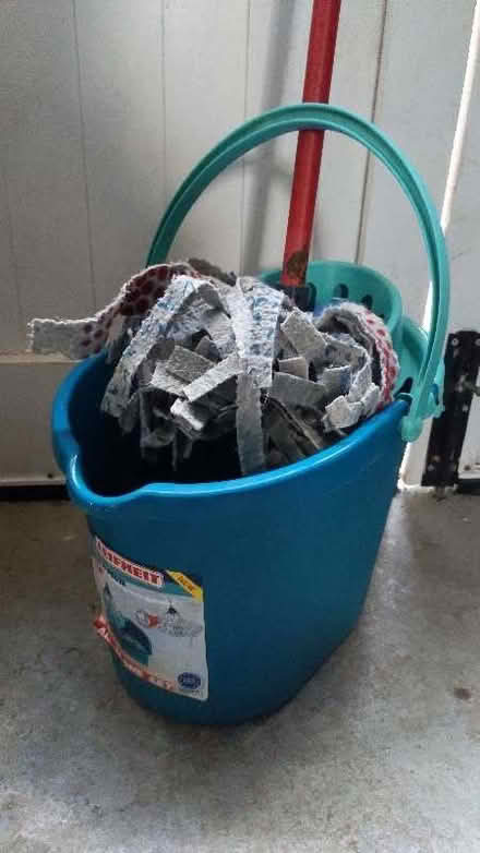 Photo of free Mop and bucket (Dean Court OX2) #2