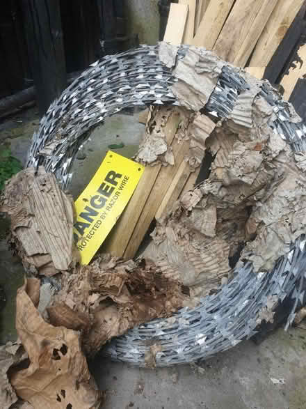 Photo of free Razor wire (Blackpitts, South City Center) #1